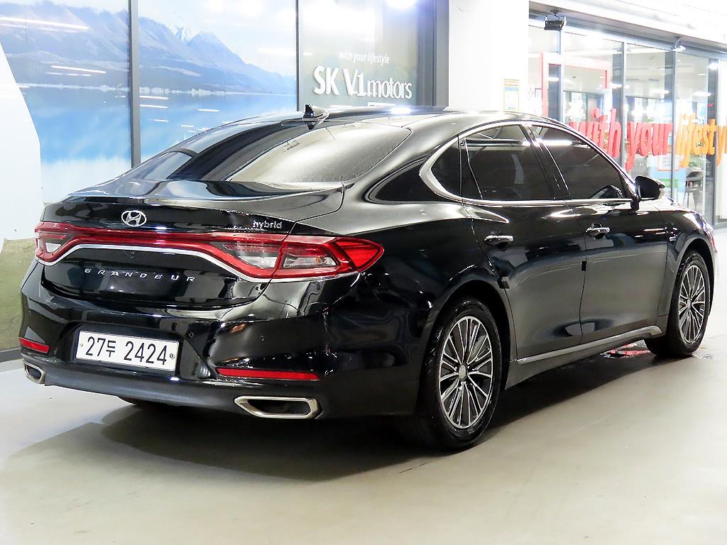 HYUNDAI Grandeur - Vista 4