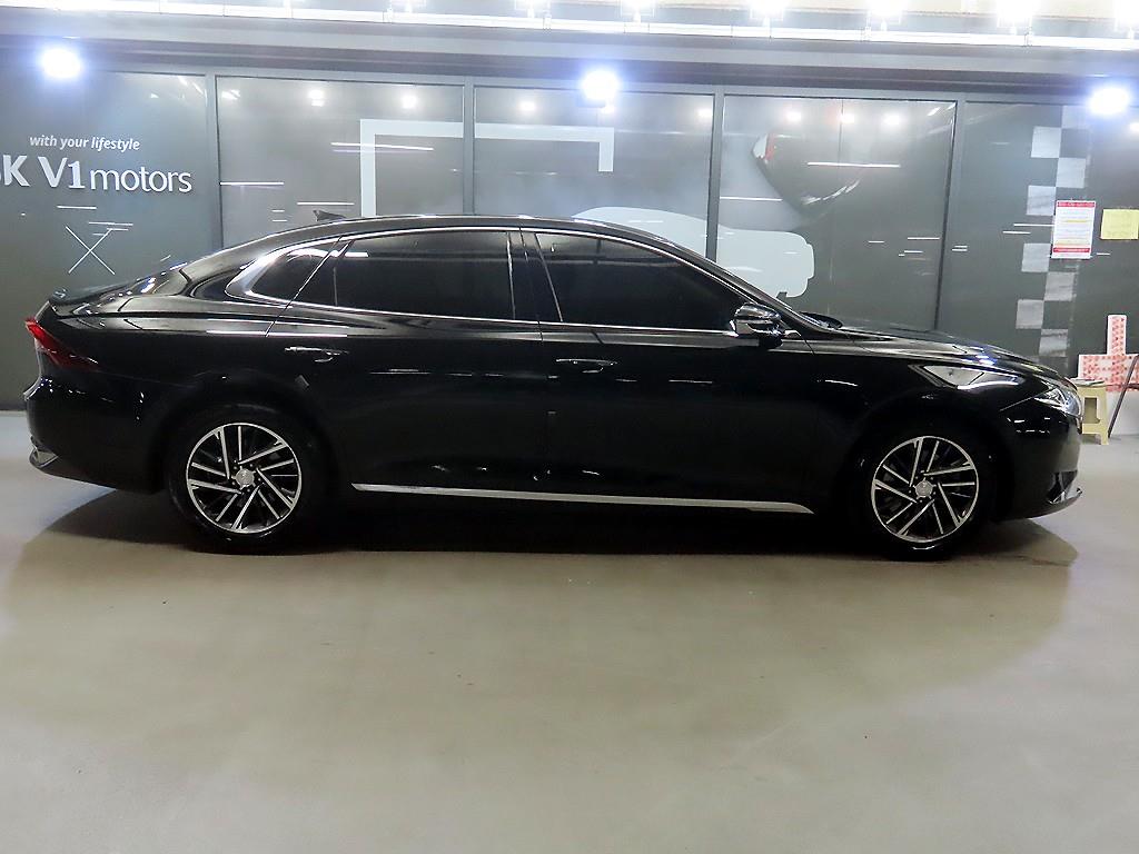 HYUNDAI Grandeur - Vista 3