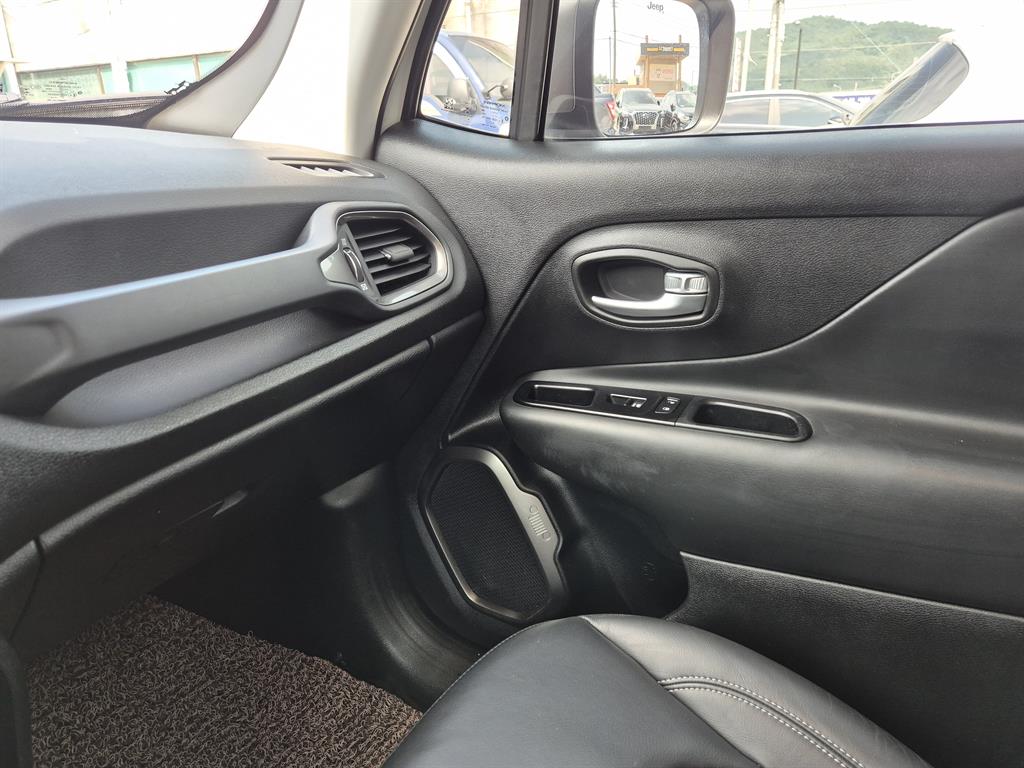 Jeep Renegade - Vista 11