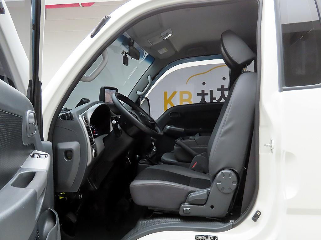 Small Truck Cargo (small) 2022 Blanco - Importación desde Corea - HF Imports Iquique - Foto 13