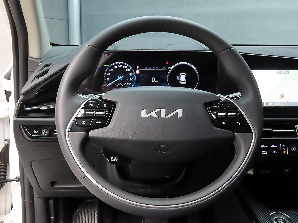 KIA Niro - Vista 9