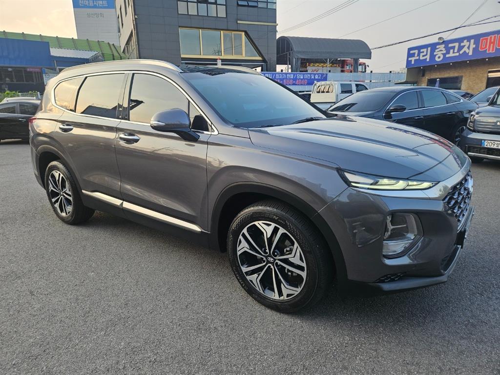 HYUNDAI Santa Fe - Vista 3
