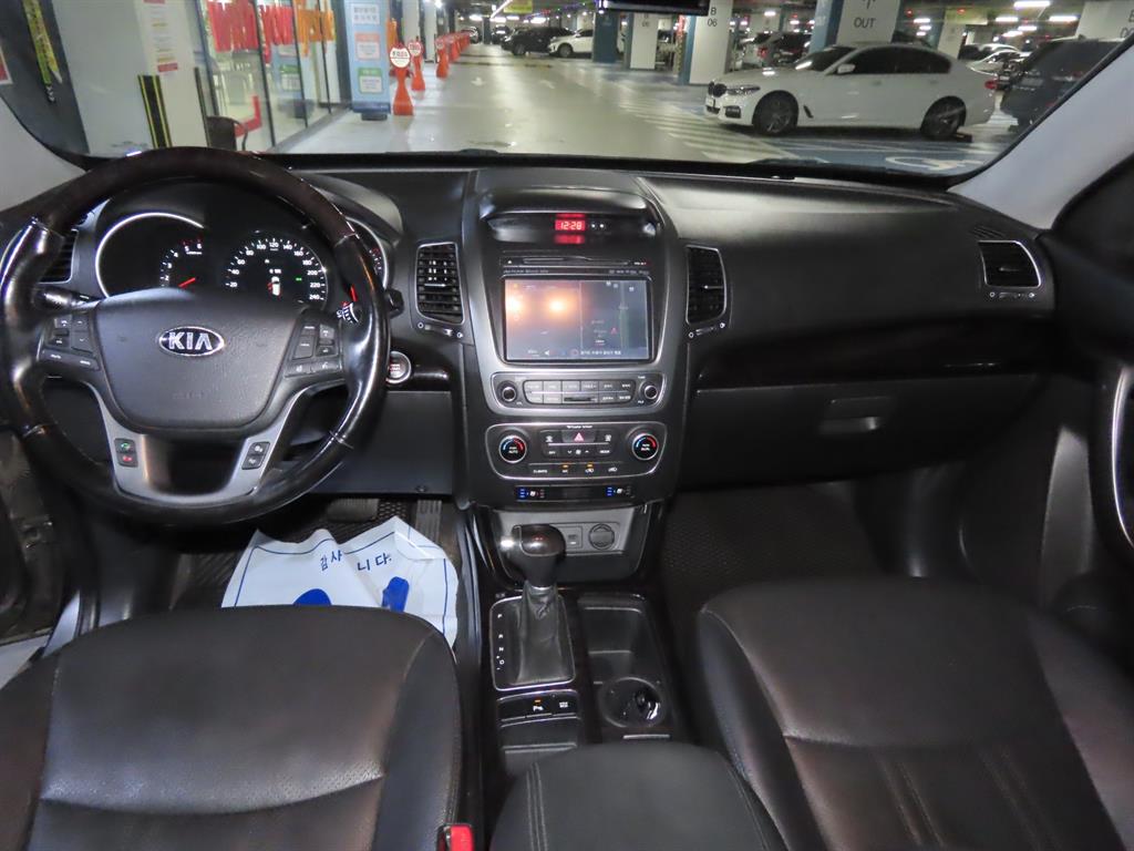 KIA Sorento 2013 Gris - Importación desde Corea - HF Imports Iquique - Foto 12