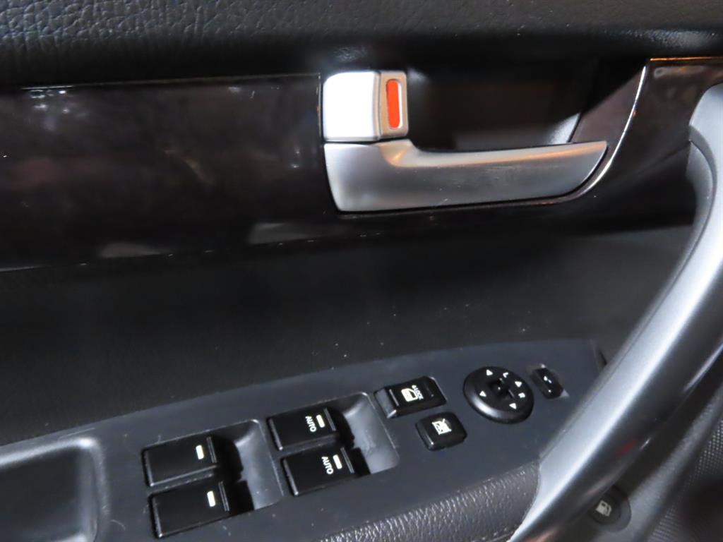 KIA Sorento 2013 Gris - Importación desde Corea - HF Imports Iquique - Foto 10