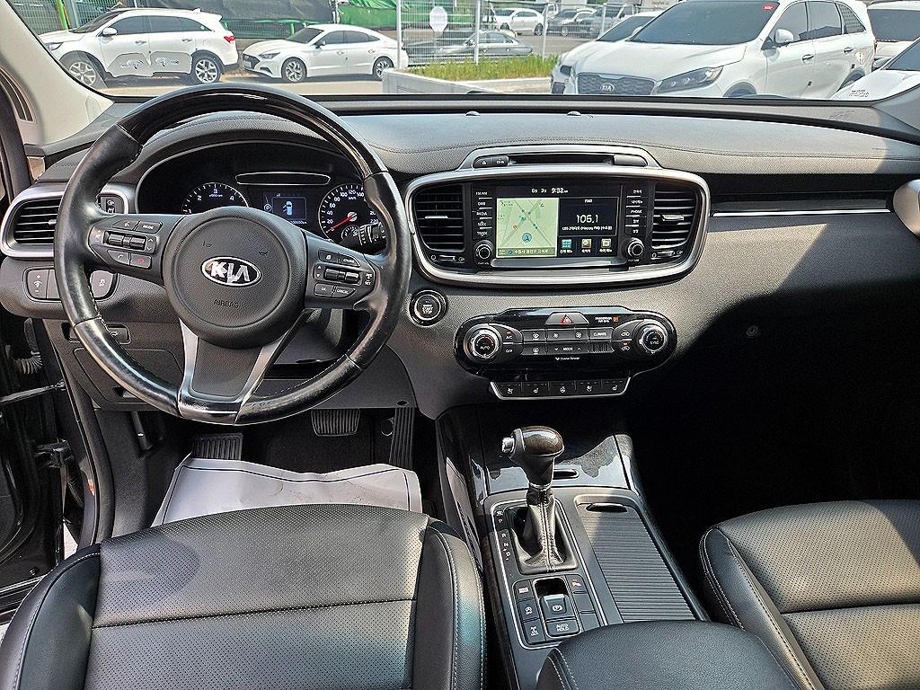 KIA Sorento - Vista 5