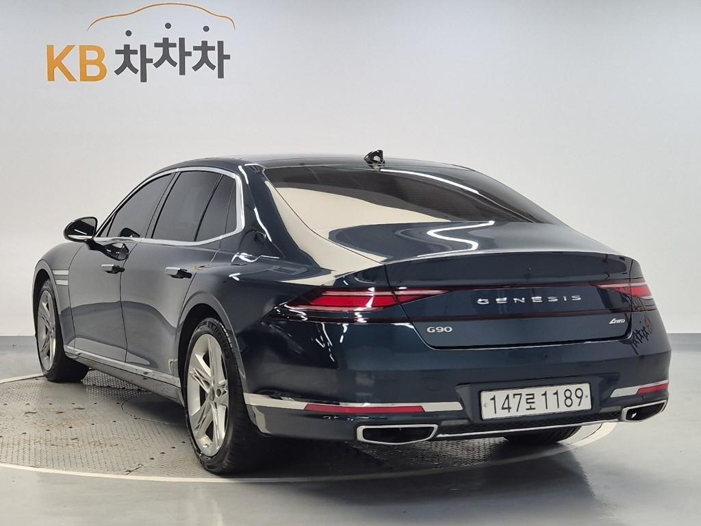 Genesis G90 - Vista 2