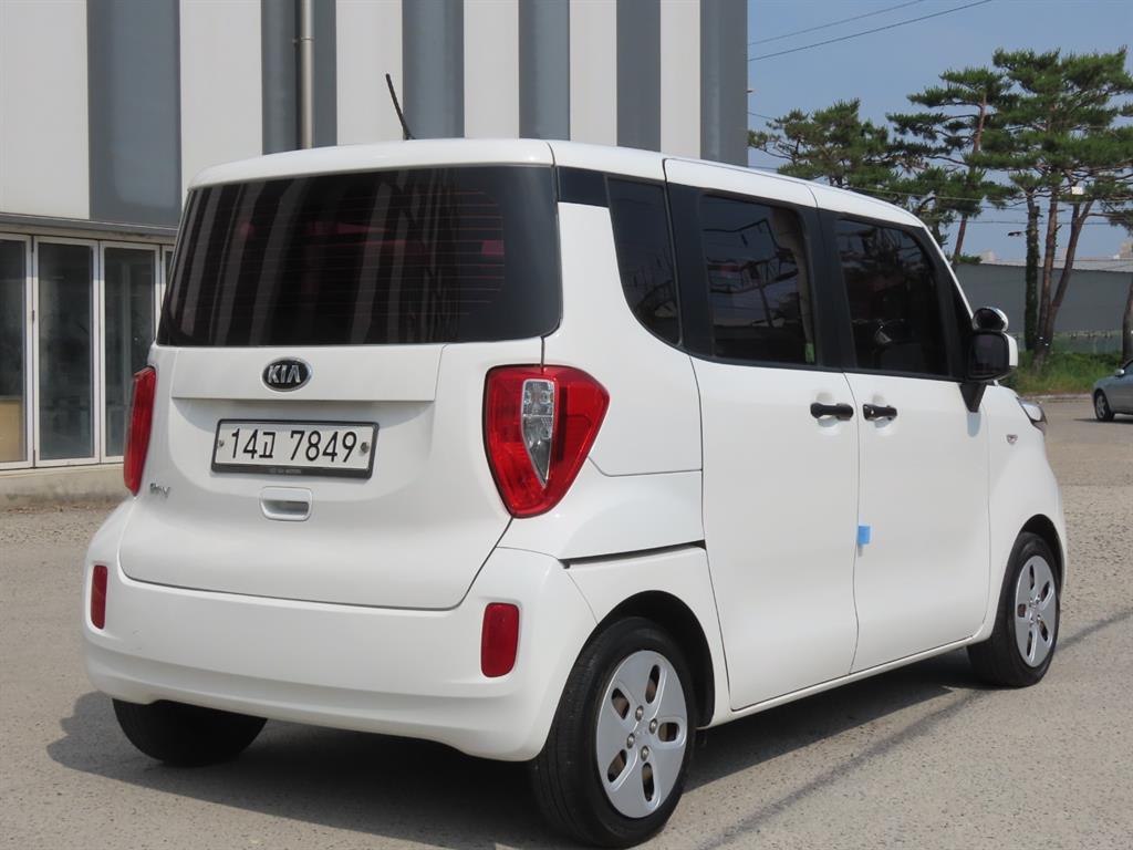 KIA Ray - Vista 5