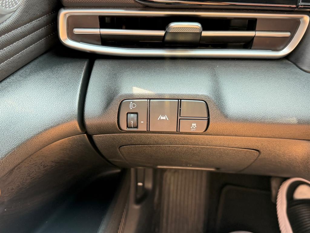 HYUNDAI Avante - Vista 7