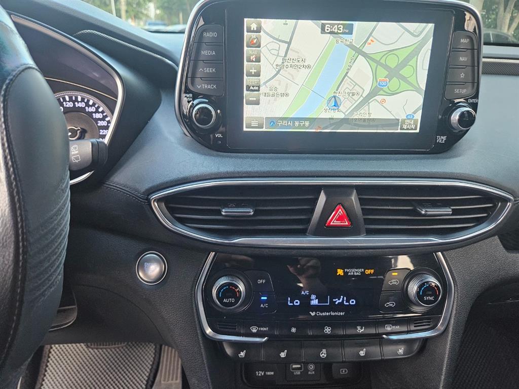 HYUNDAI Santa Fe - Vista 10