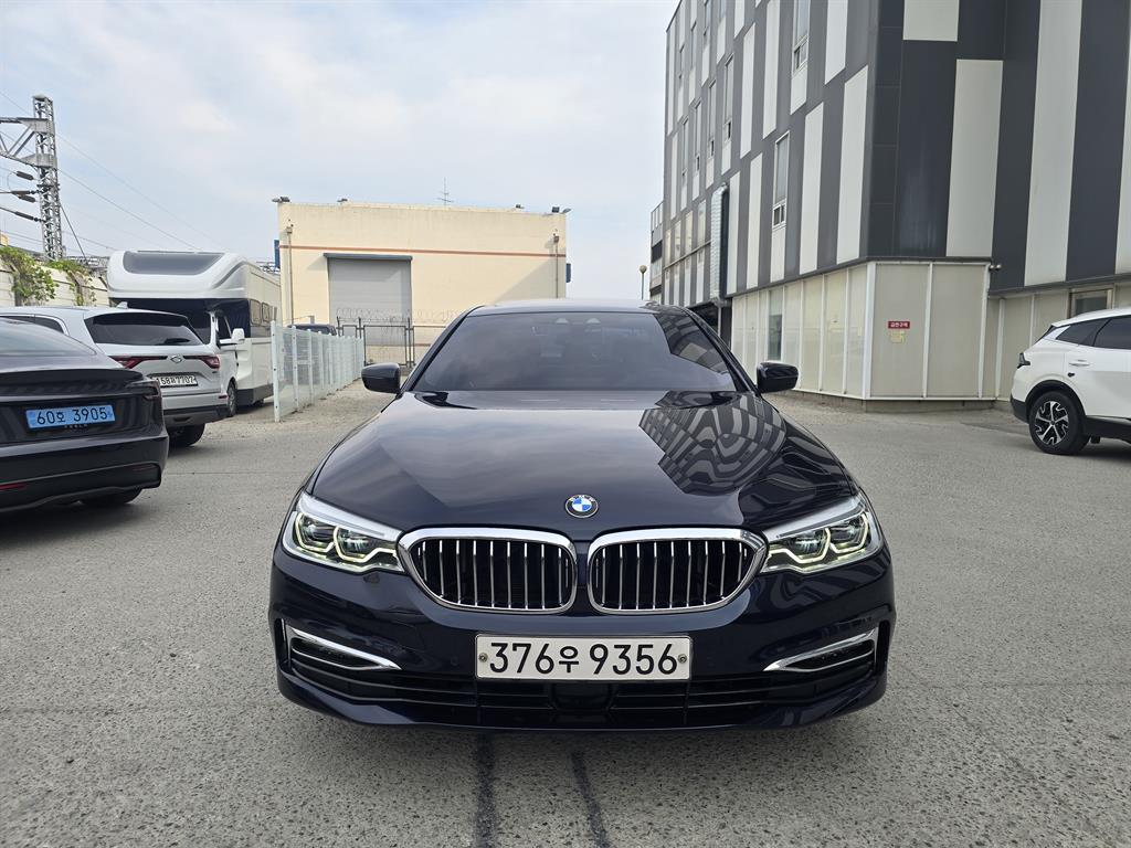 BMW 5 Series - Vista 2