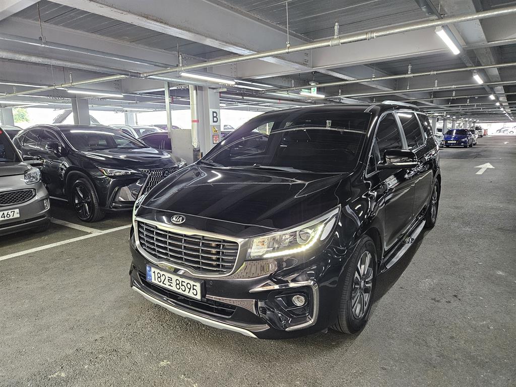 KIA Carnival 2019 Negro - Importación desde Corea - HF Imports Iquique - Foto 1