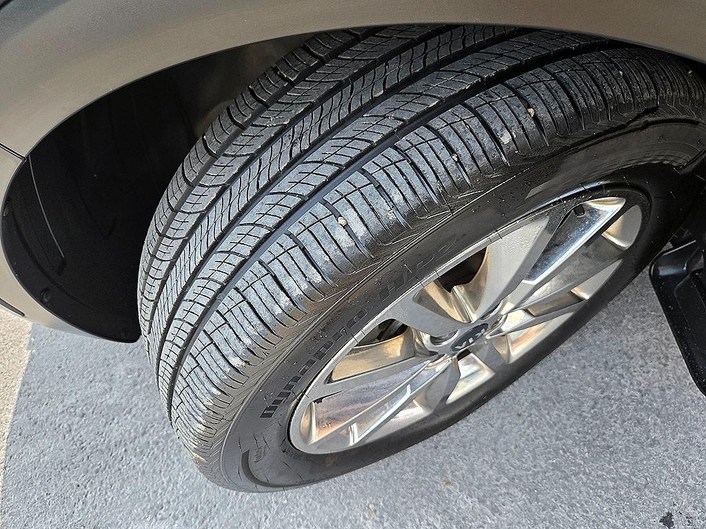 KIA Sorento 2016 Gris - Importación desde Corea - HF Imports Iquique - Foto 17