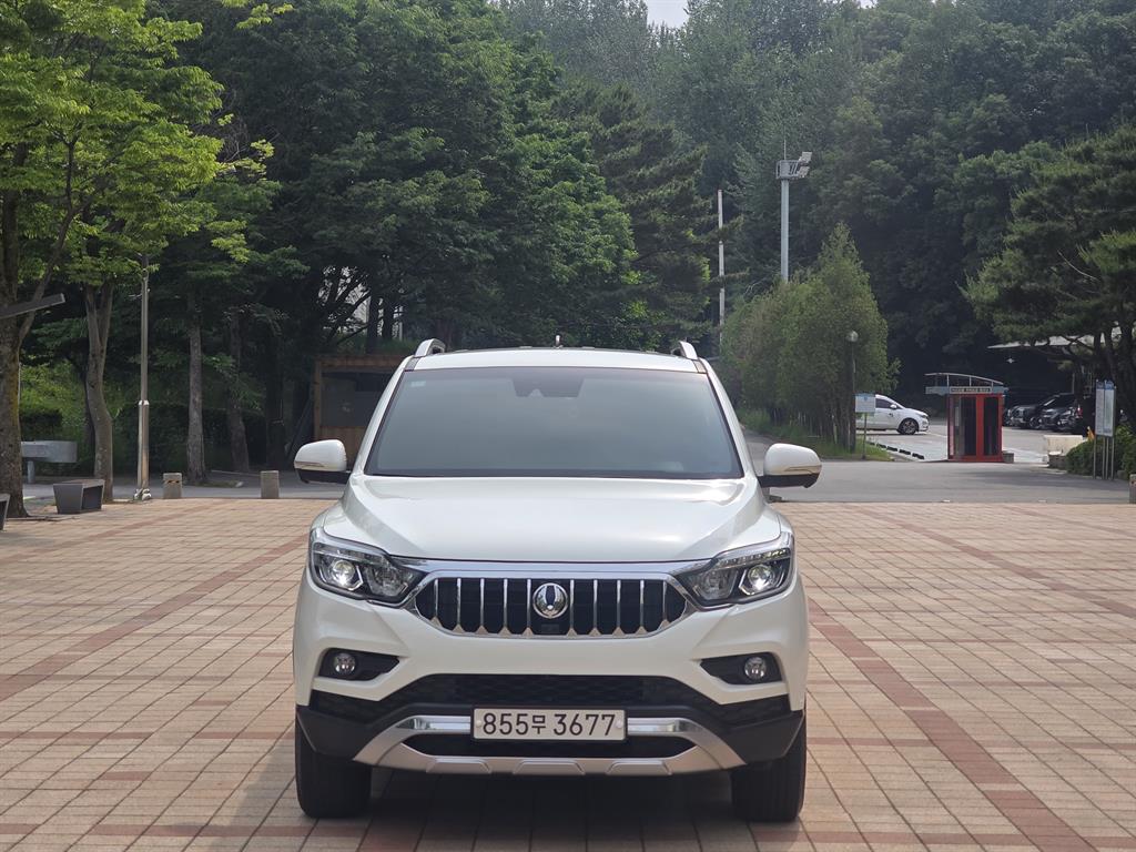 Ssangyong Rexton 2019 Blanco - Importación desde Corea - HF Imports Iquique - Foto 1