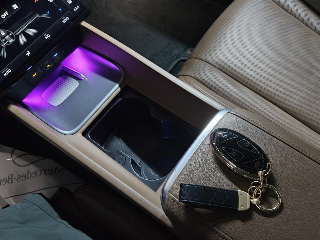 HYUNDAI Grandeur - Vista 12