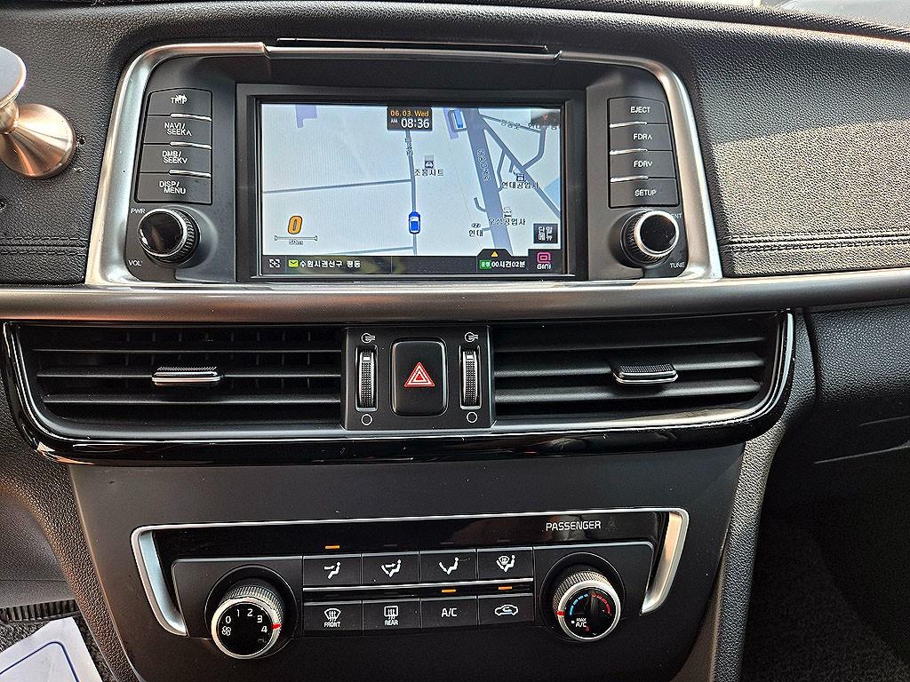 KIA K5 - Vista 10