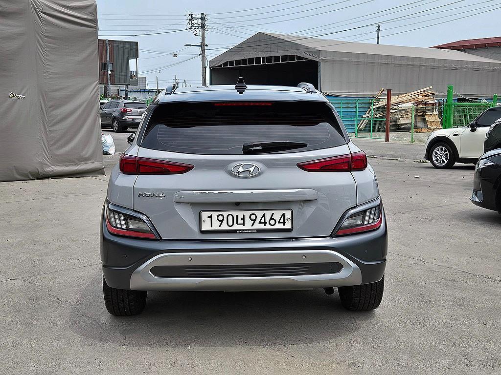 HYUNDAI Kona - Vista 4