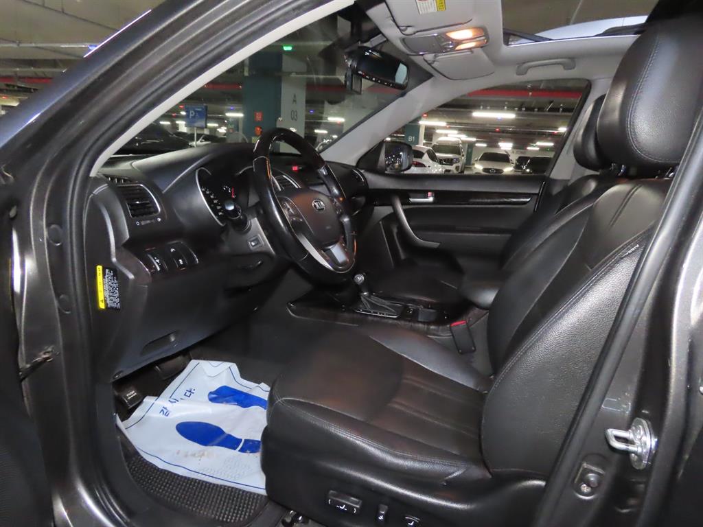 KIA Sorento 2013 Gris - Importación desde Corea - HF Imports Iquique - Foto 8