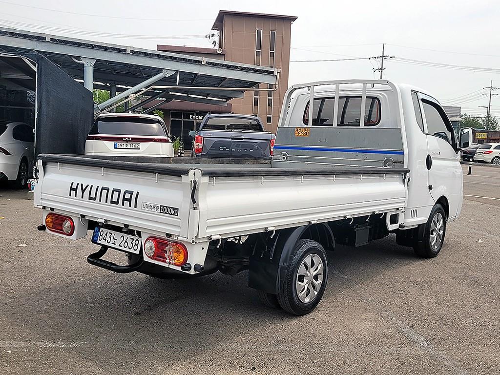 Small Truck Cargo (small) - Vista 4