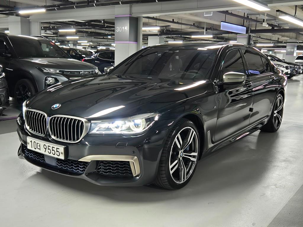 BMW 7 Series - Vista 2