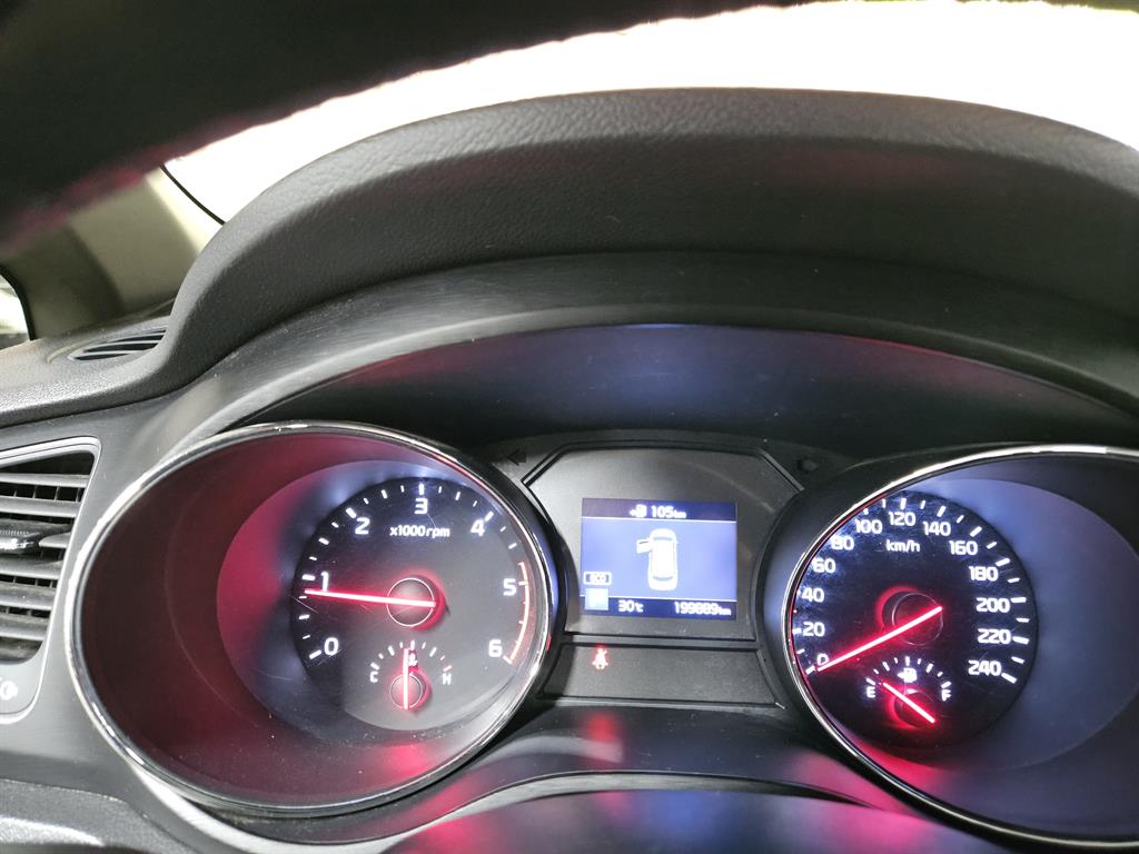 KIA Carnival 2019 Negro - Importación desde Corea - HF Imports Iquique - Foto 16