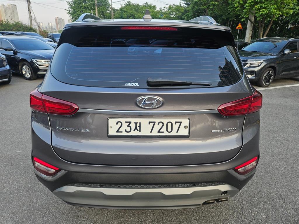 HYUNDAI Santa Fe - Vista 4