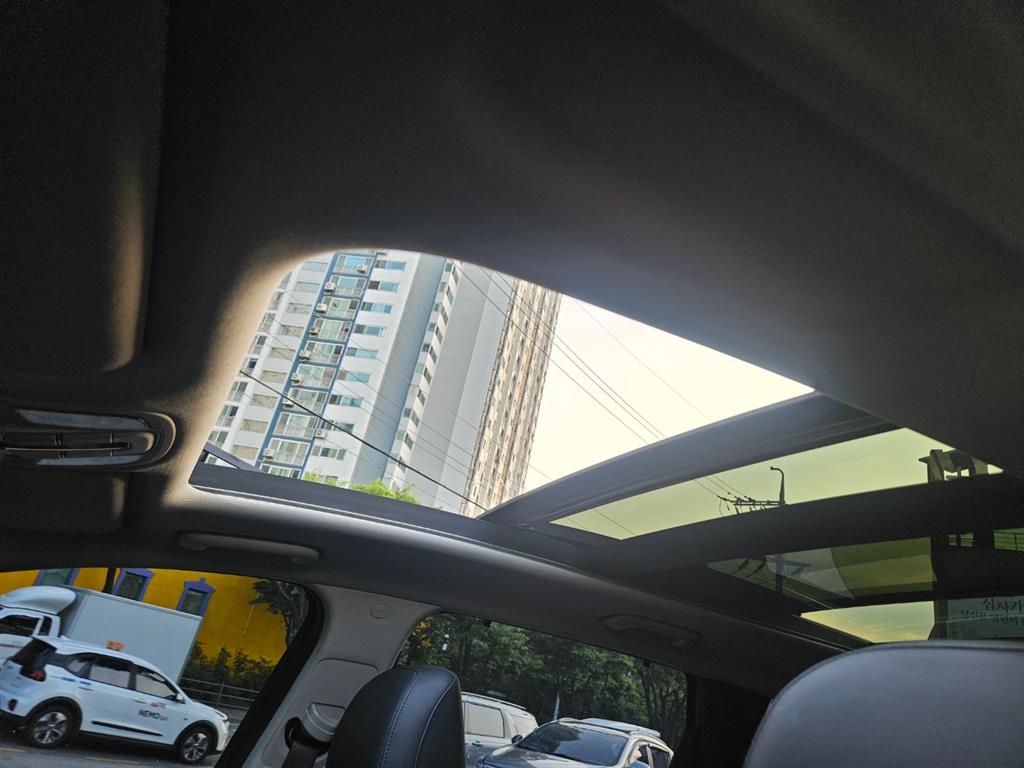 HYUNDAI Santa Fe 2018 Gris - Importación desde Corea - HF Imports Iquique - Foto 13
