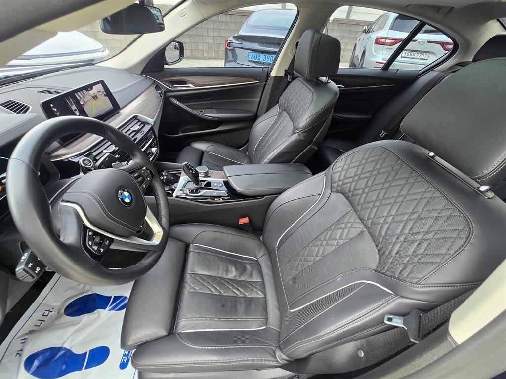 BMW 5 Series - Vista 7