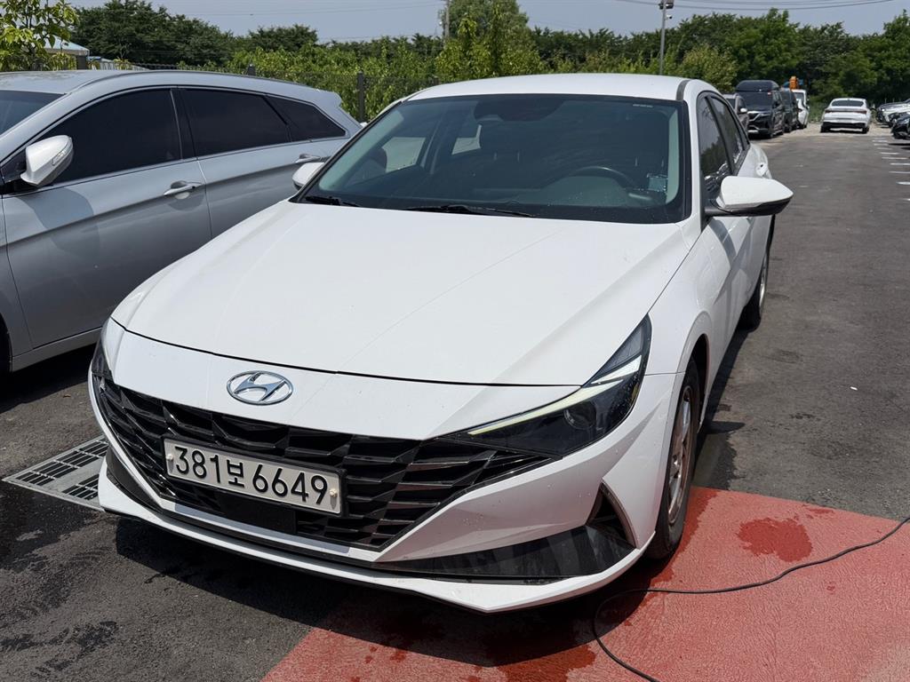 HYUNDAI Avante 2021 Blanco - Importación desde Corea - HF Imports Iquique - Foto 1