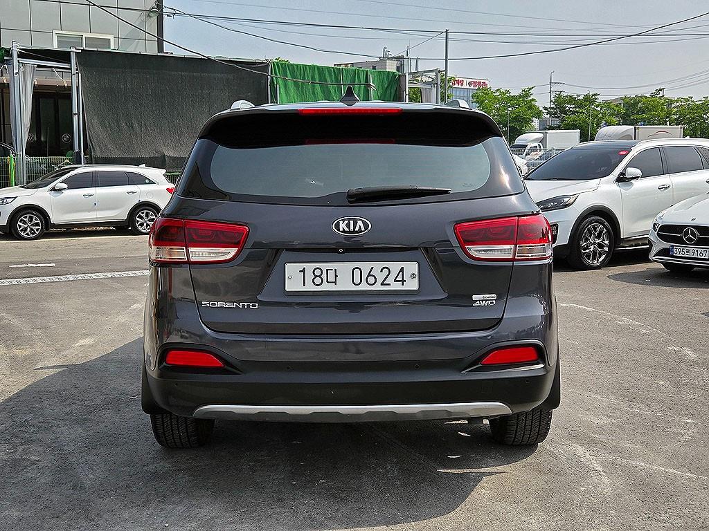 KIA Sorento - Vista 4