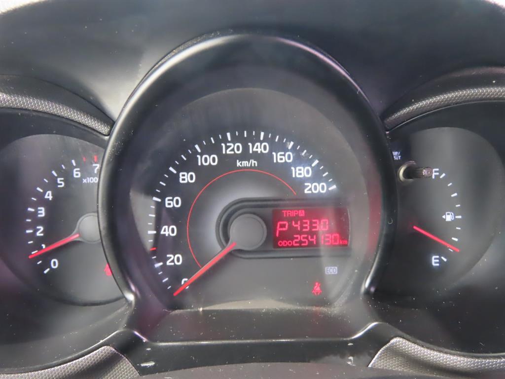 KIA Ray - Vista 11