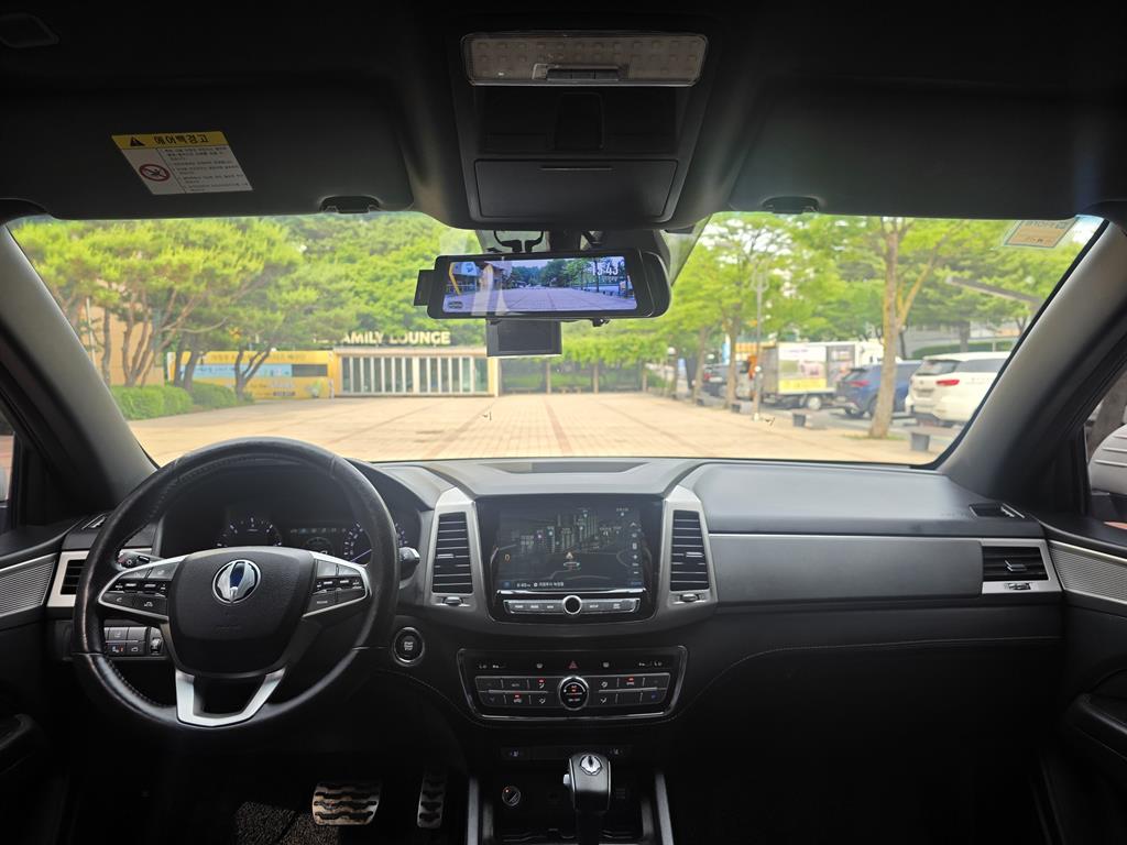 Ssangyong Rexton - Vista 8