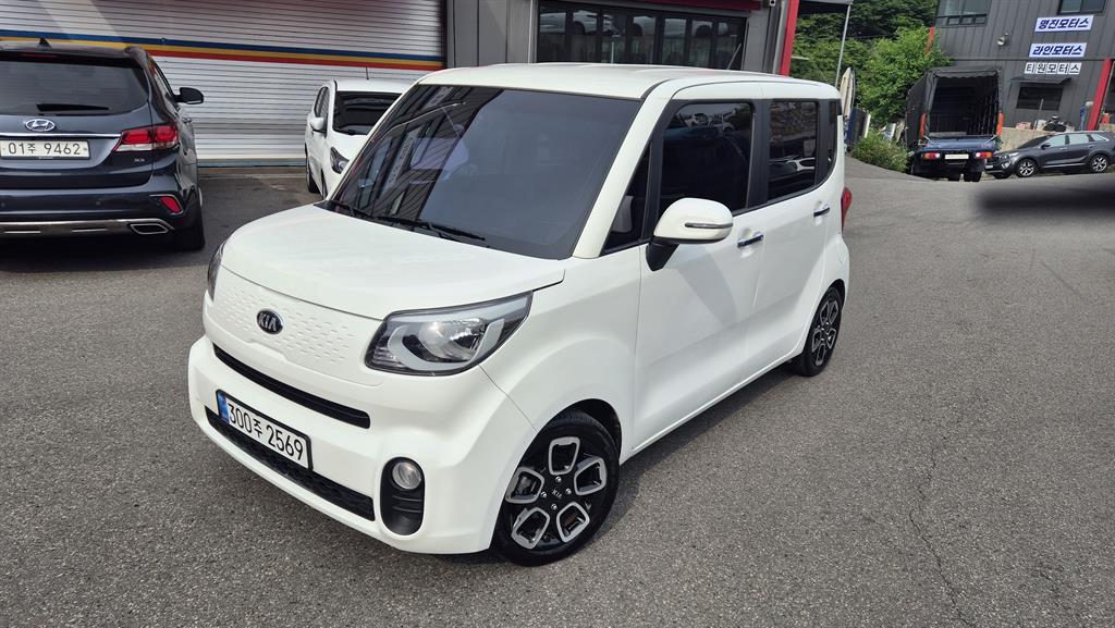 KIA Ray 2018 Blanco - Importación desde Corea - HF Imports Iquique - Foto 1
