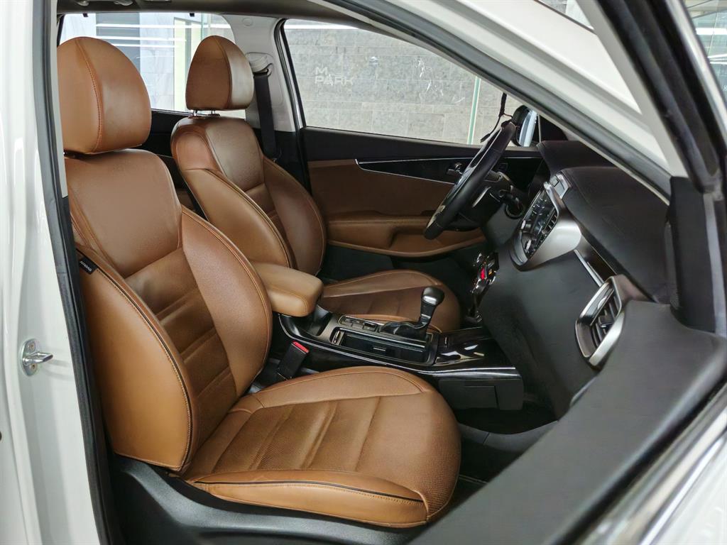 KIA Sorento - Vista 9