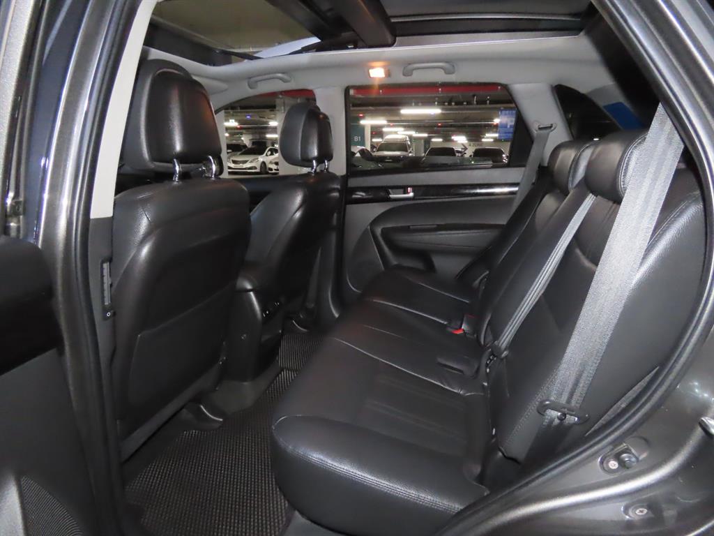 KIA Sorento 2013 Gris - Importación desde Corea - HF Imports Iquique - Foto 9