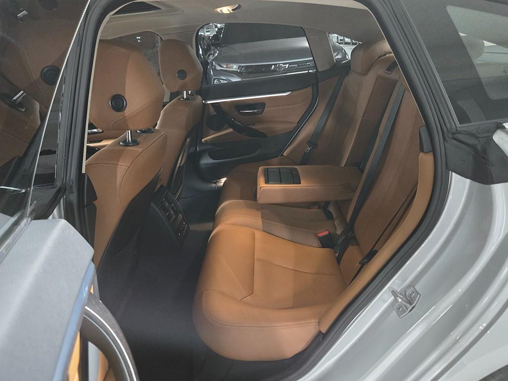 BMW 4 Series - Vista 6