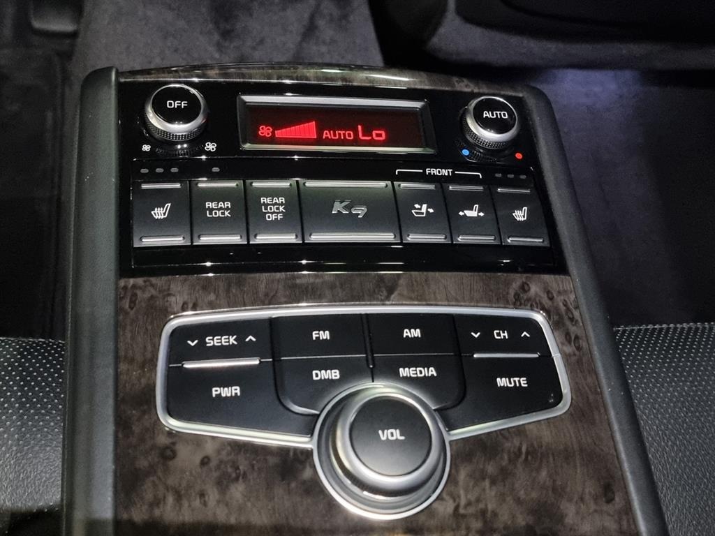 KIA K9 - Vista 6