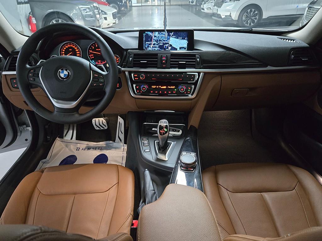 BMW 4 Series - Vista 9