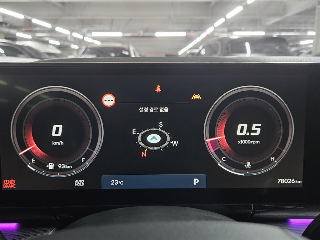 HYUNDAI Grandeur - Vista 9