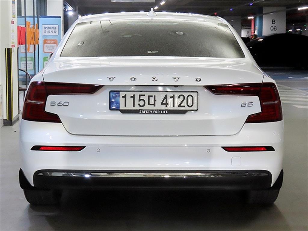 Volvo S60 - Vista 5