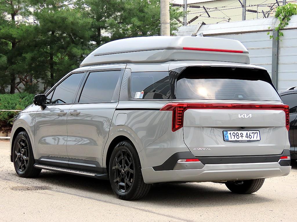 KIA Carnival - Vista 3