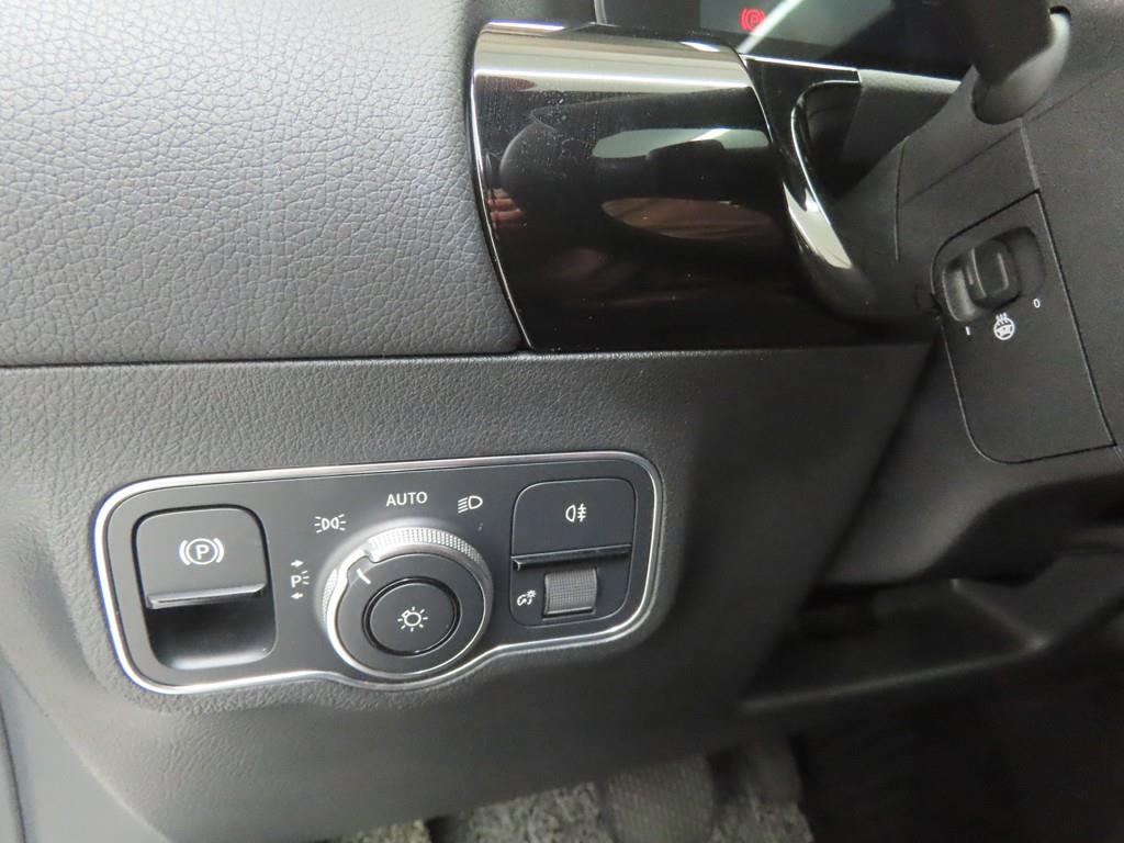 Mercedes Benz GLA Class - Vista 10