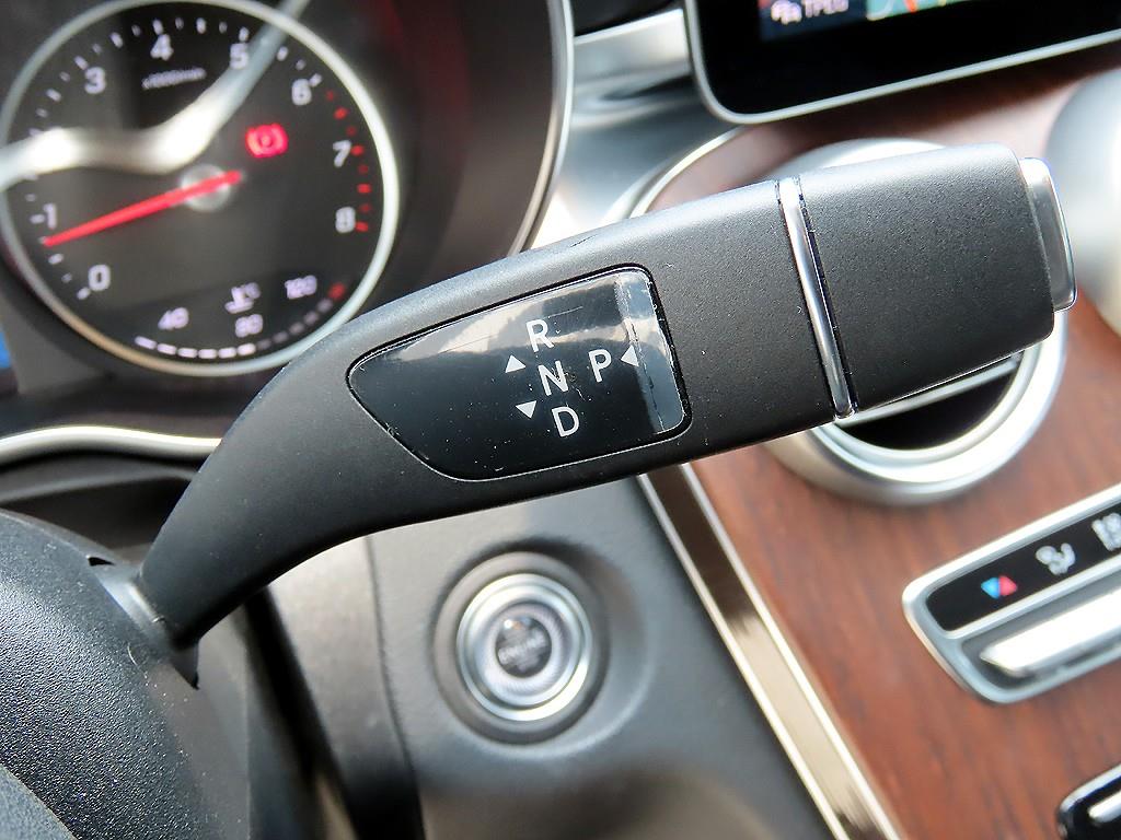 Mercedes Benz C Class - Vista 10