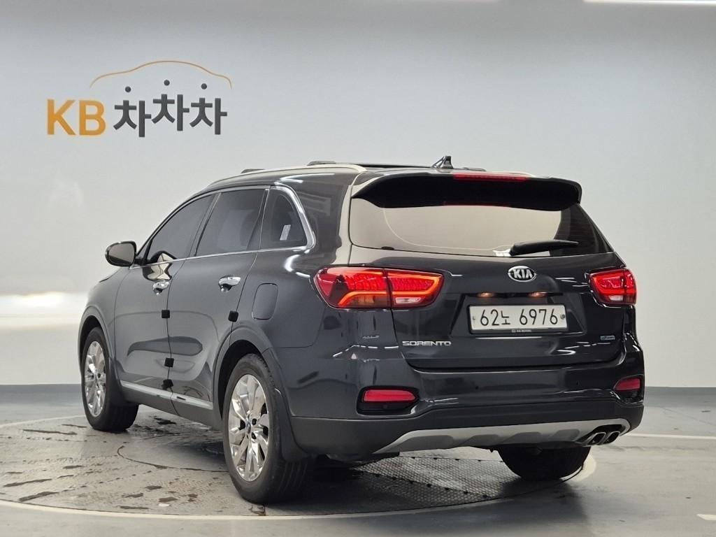 KIA Sorento - Vista 2