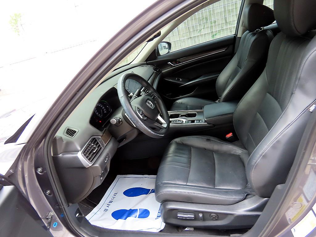 Honda Accord - Vista 5