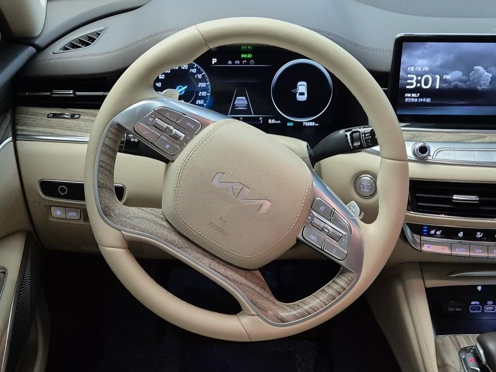 KIA K9 - Vista 10