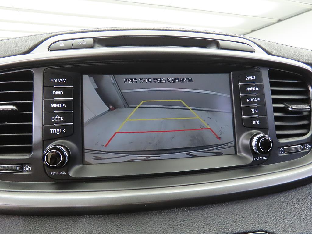 KIA Sorento - Vista 12