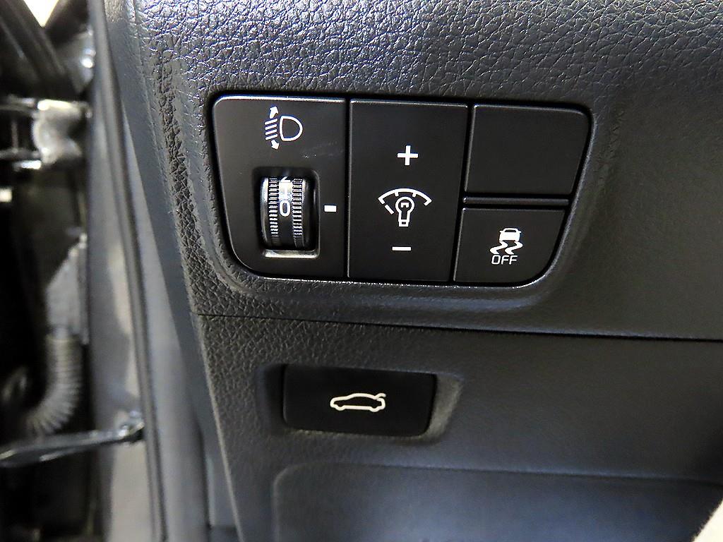 KIA K5 2026 Plateado - Importación desde Corea - HF Imports Iquique - Foto 14