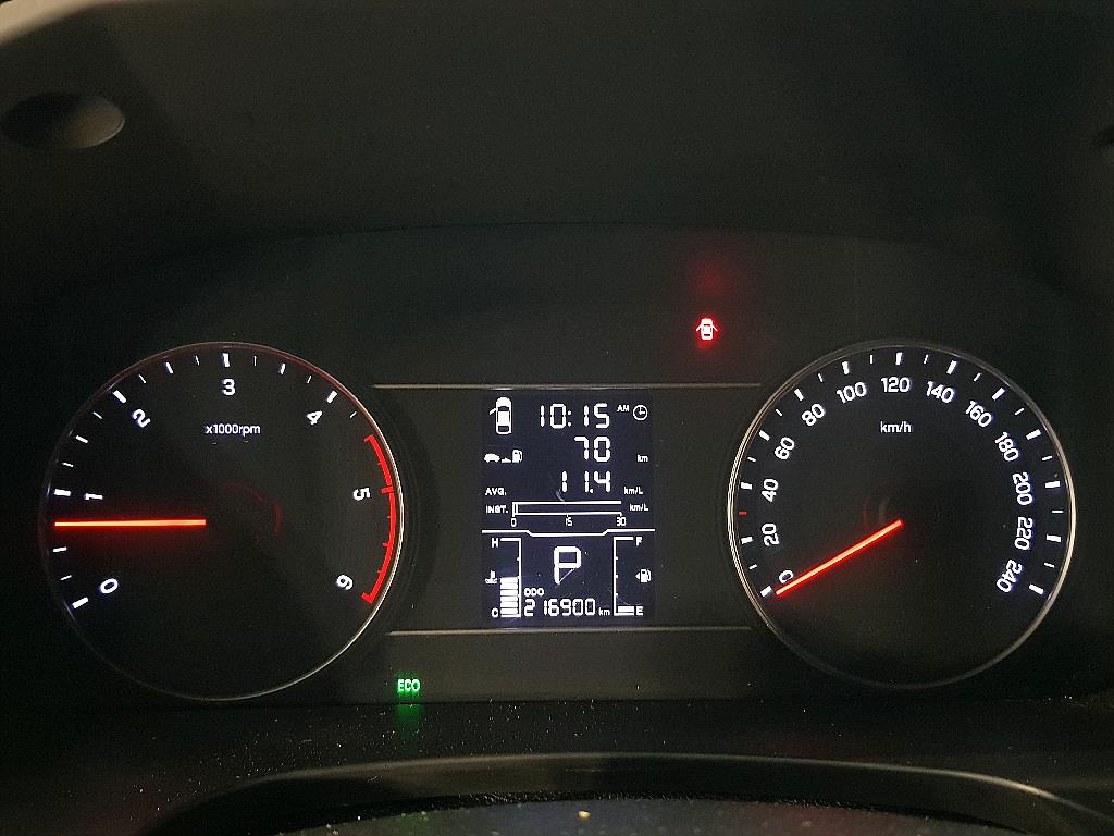Ssangyong Rexton - Vista 7