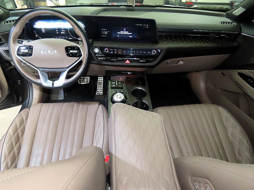 KIA K8 - Vista 10