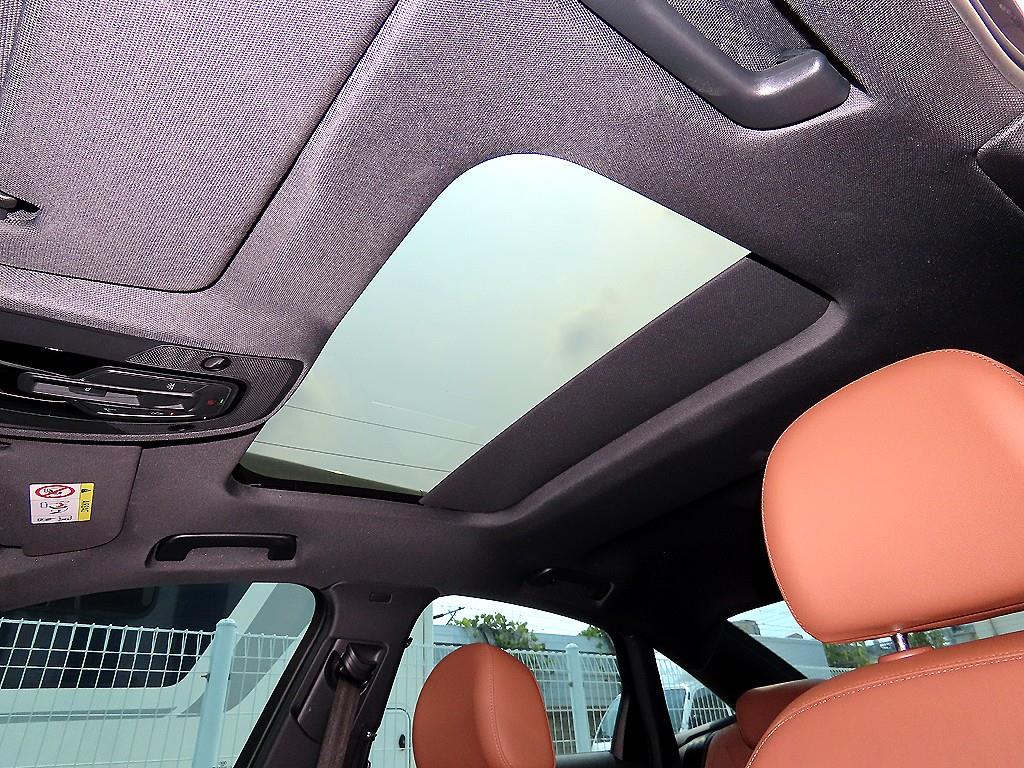Audi A6 2021 Negro - Importación desde Corea - HF Imports Iquique - Foto 17